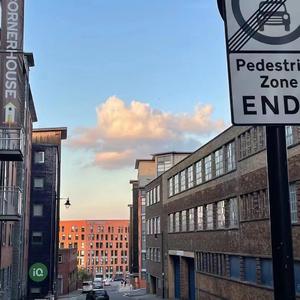 靠发小我变成顶级向导漫画免费无删减
